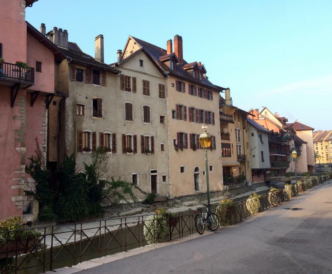 Gite Urbain Au 2Bis - Annecy Zewnętrze zdjęcie
